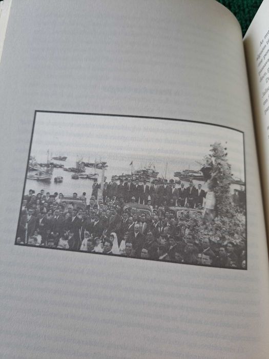 Noventa e Tal Contos (Sesimbra) - António Cagica Rapaz