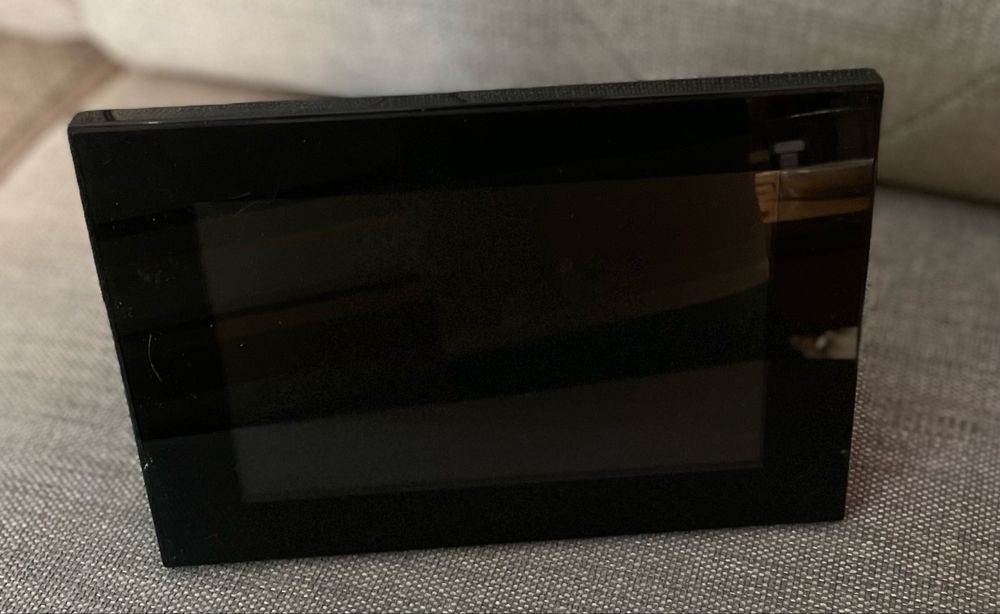 Elektroniczna ramka na zdjecia Sony