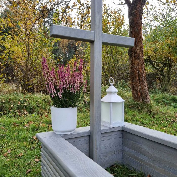 Nagrobek dziecięcy drewniany, pomnik dziecięcy, obudowa grobu PIĘKNY