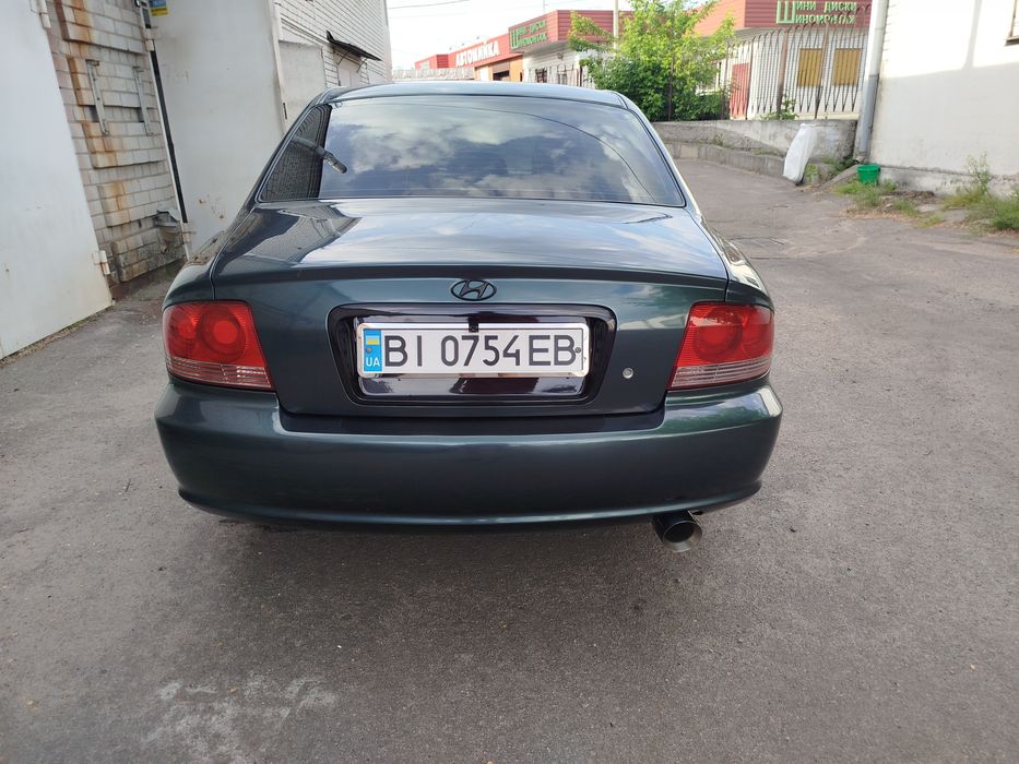 Hyundai sonata ef