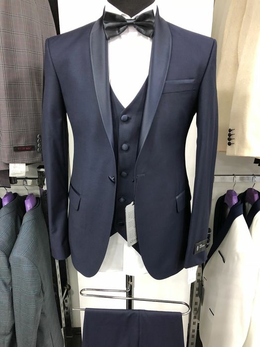 Оренда, прокат,нових чоловічіх костюмів