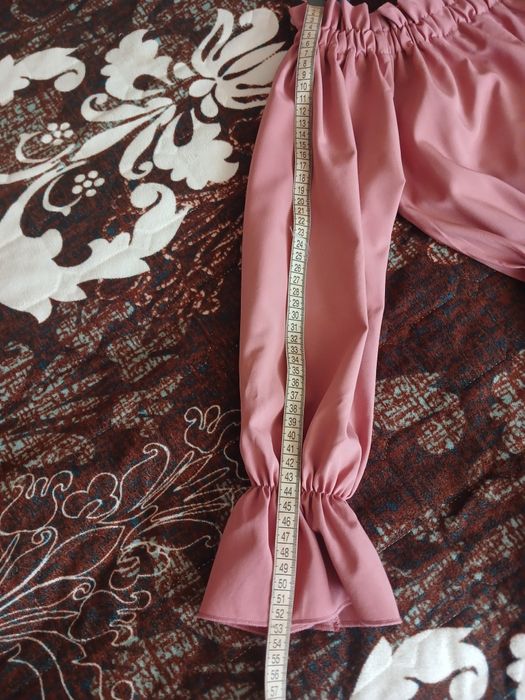 Красиве елегантне плаття