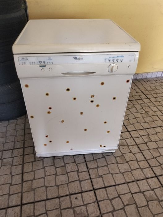 Máquina lavar loiça Whirlpool