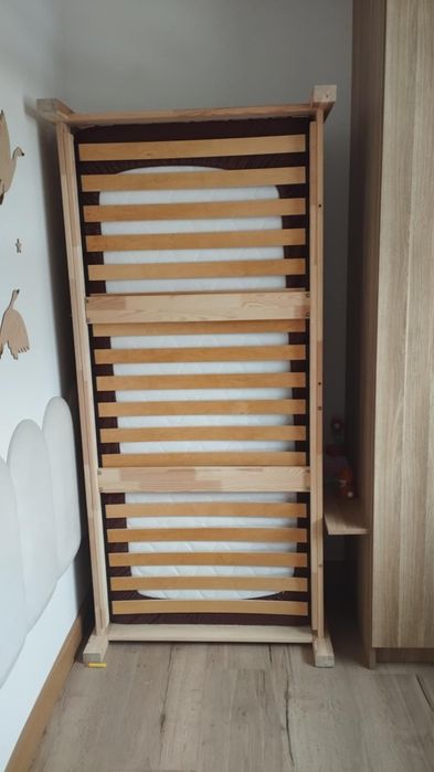 ŁÓŻKO dziecięce 90x200 + materac 80x190jak nowe