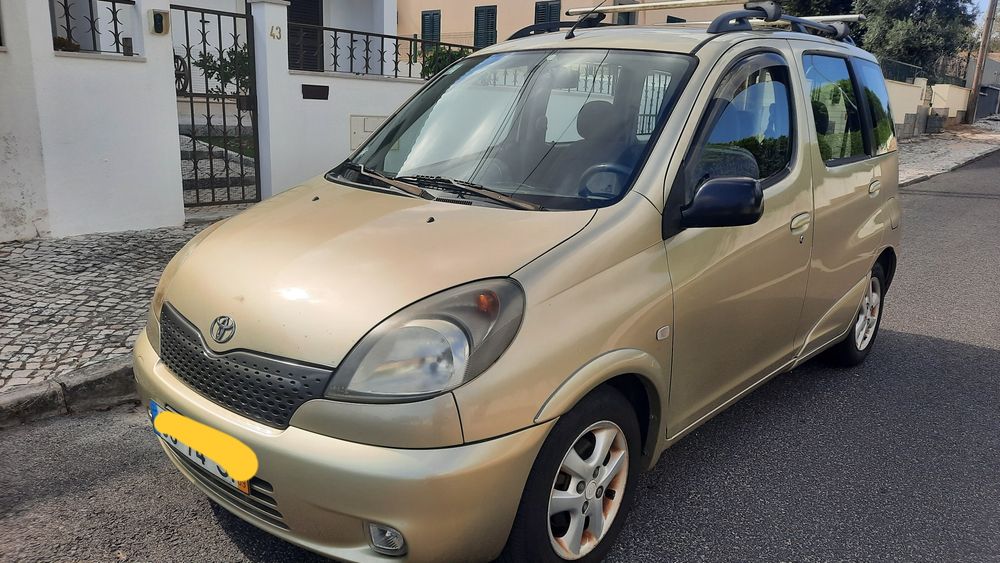 Toyota Yaris Verso