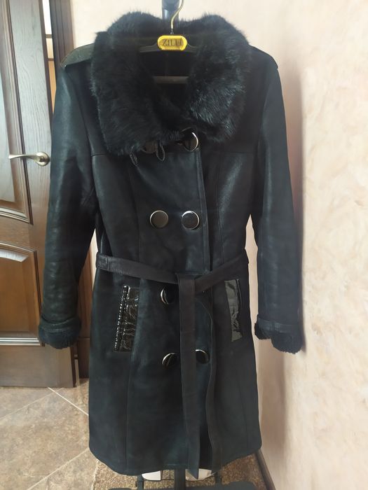 Дублянка / дубленка жіноча, натуральна в ідеальному стані Розмір М.