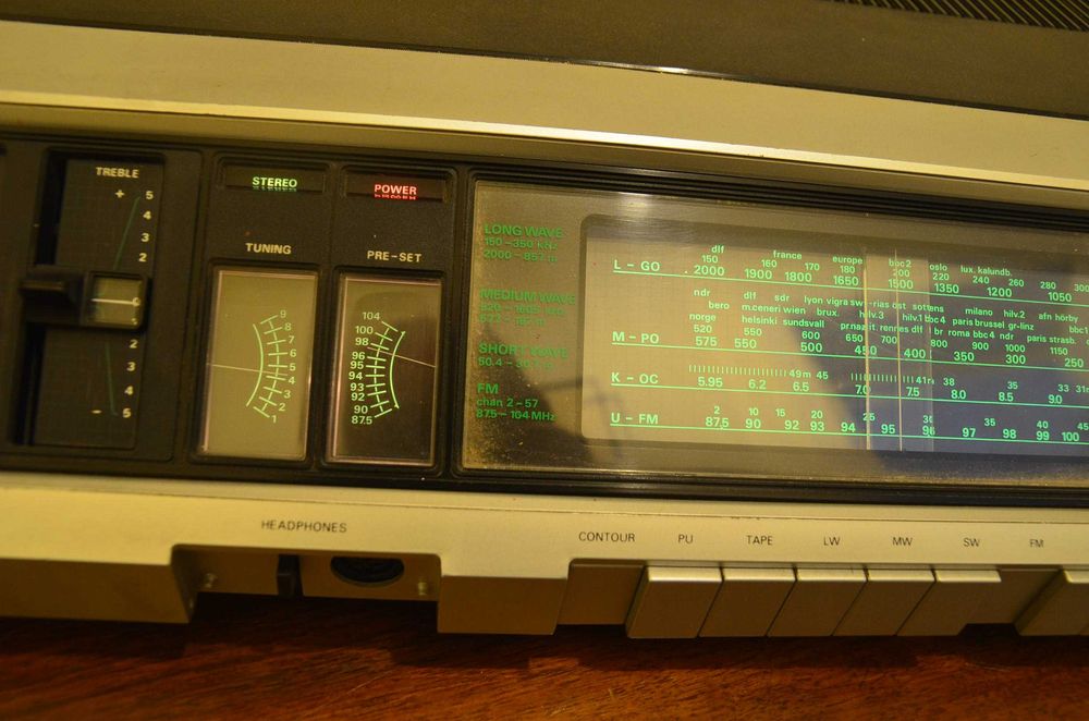 Amplificador/ Receiver Philips 742