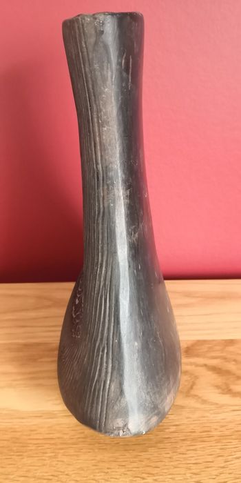 Decorative jug64750800694786122