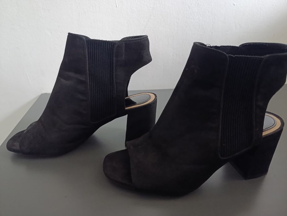 Buty sandały/botki Stradivarius rozm.37