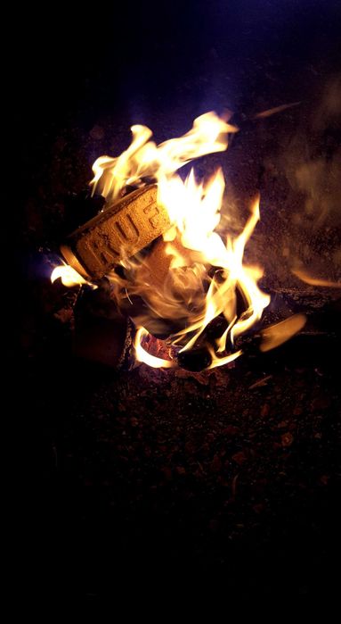 Вугілля Брикети Пелети — продаж і доставка під ключ