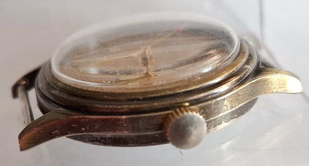 Stary zegarek mechaniczny kolekcjonerski uszkodzony Eton