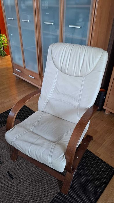 Fotel bardzo wygodny