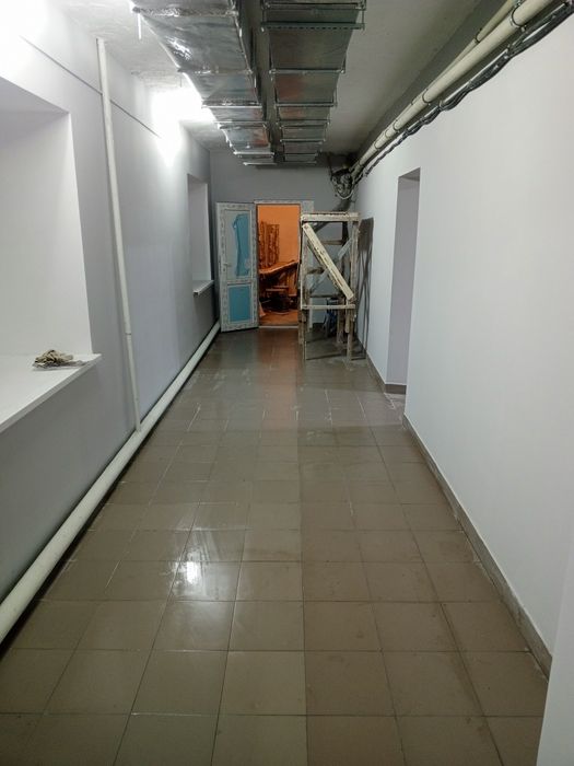 Поклейка обоев, шпаклёвка стен и др