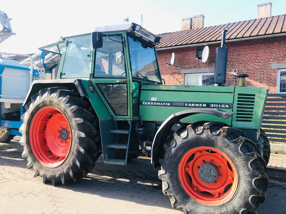 Fendt 311 nie John Deere Ursus Zetor