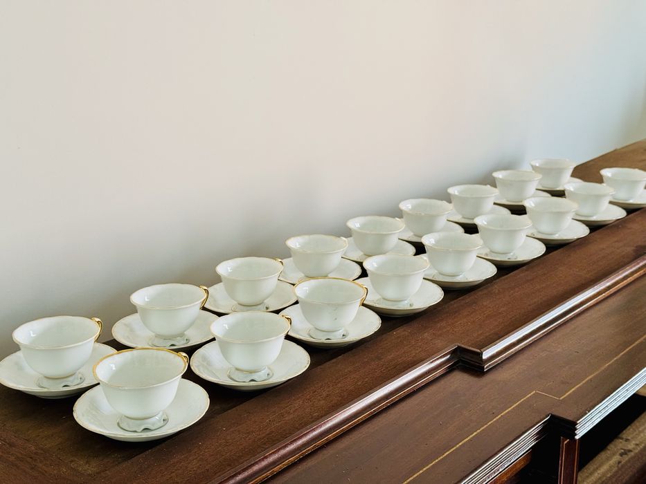 18 chávenas de café Vista Alegre