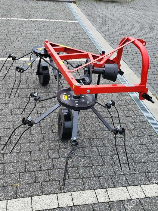 Wzmocniona rama Pająk do siana Transport