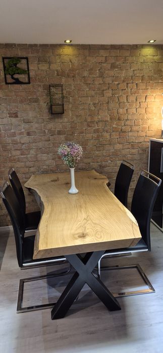 Stół dębowy  184 cm.