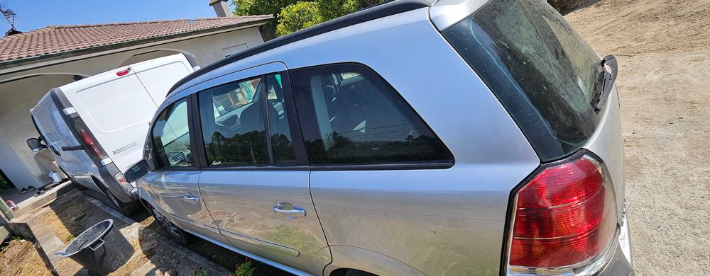 Opel Zafira B 1.9 cdti