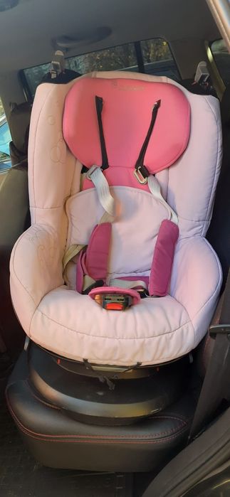 Дитяче авто крісло Maxi-cosi