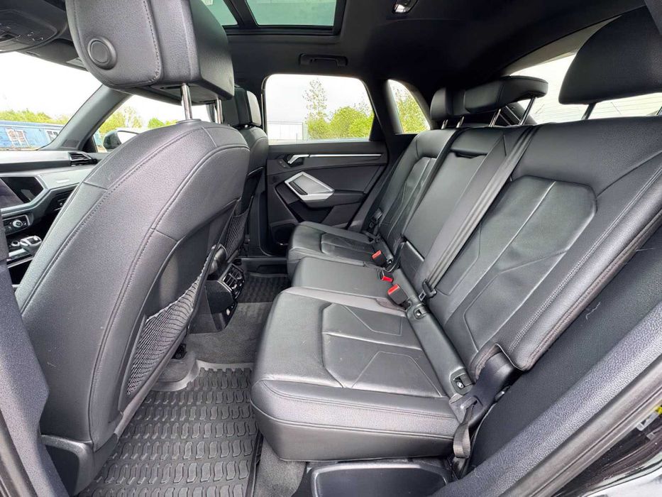 Audi Q3 quattro S line Prem Plus 45 TFSI      2022
