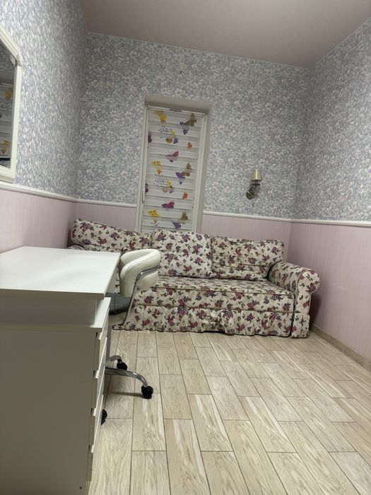 Продаж Заміський Будинок