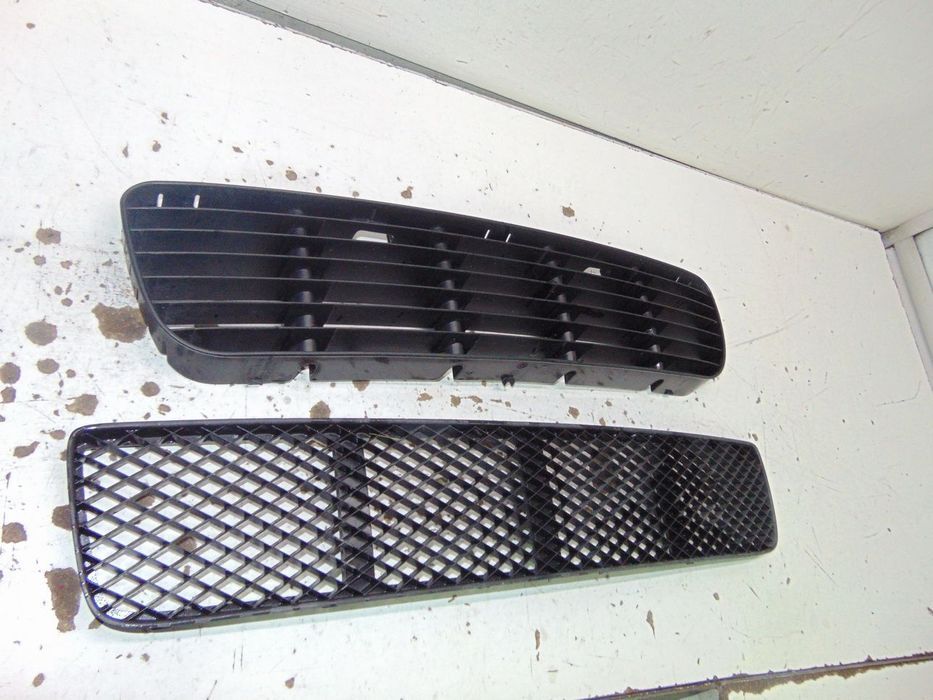 VW Polo grelhas para-choques