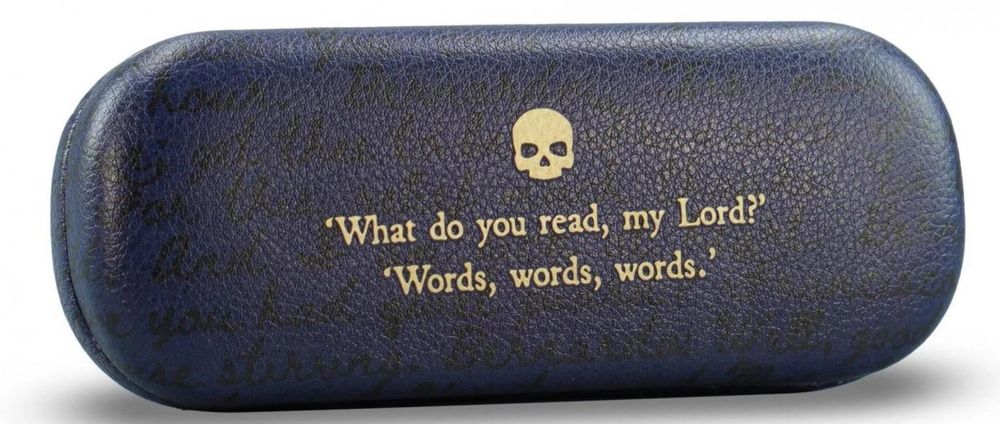 Szekspir Etui na okulary twarde - Hamlet oprawa: folia