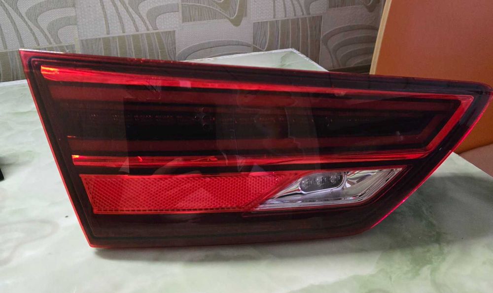 Vendo farolins traseiros para Seat Leon5F8 em perfeito estado
