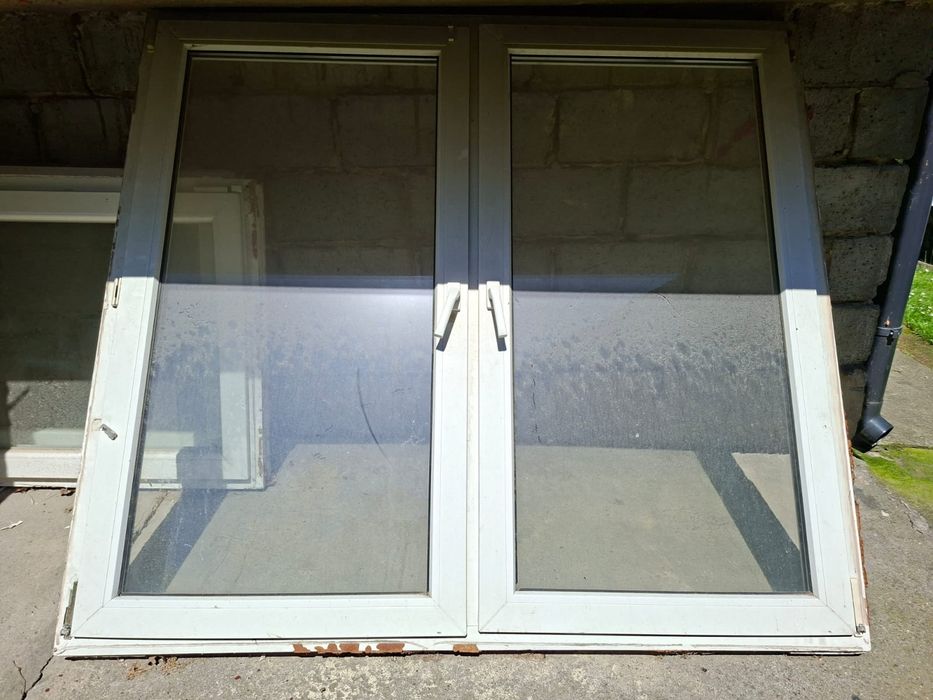 Okno PCV białe 170x150 cm dwuskrzydłowe – 140 zł