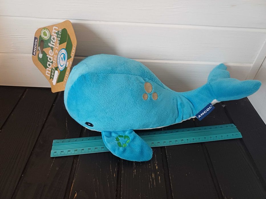 М'яка іграшка для собак кит Ancol "Made From" Oshi The Whale