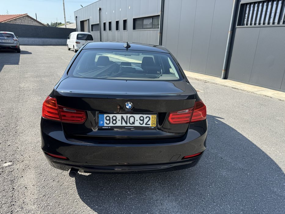 BMW 318d Sport Line Caixa Automatica