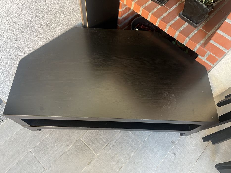 Mesa de canto + prateleira LACK