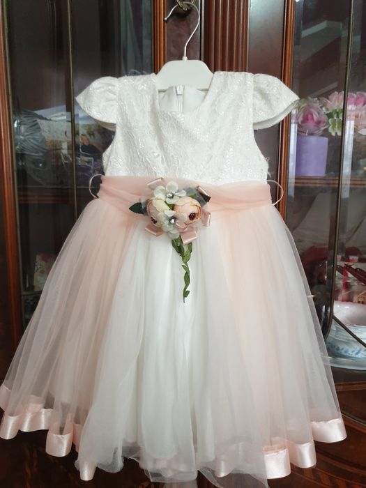 Нарядна сукня на 1-2 роки