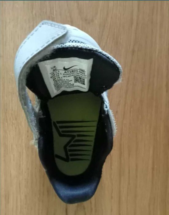 Jak nowe 19 Nike lekkie adidasy buty sportowe dla chłopca