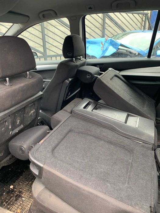 Opel Zafira B 1,9 cdti Samochody na części! Z19DT, Z167