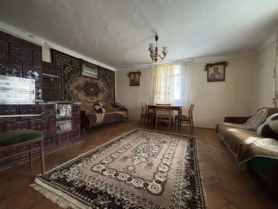 Продаж Будинок 63 м². Ділянка 13 сотих. Підпечери. Центр. Світло. Газ