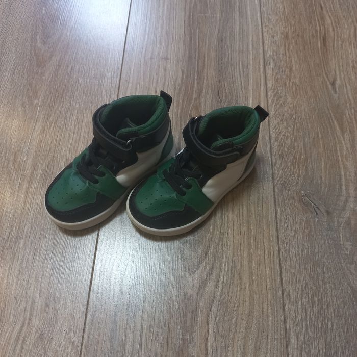 Дитячі хайтопи 24 р.