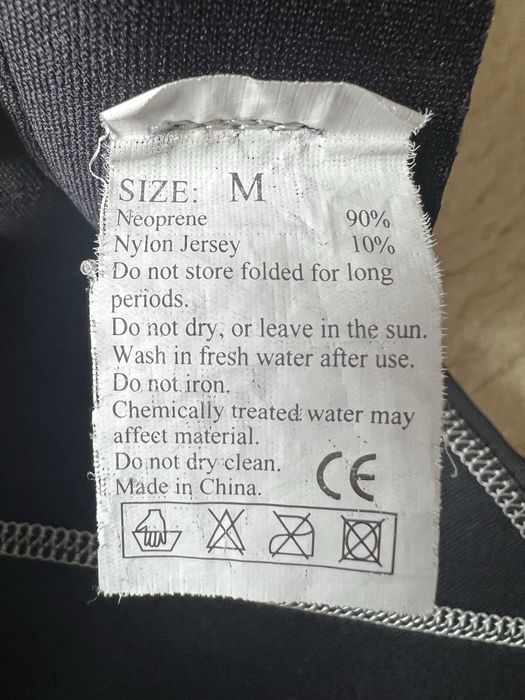 Indigo Surf neoprenowy kombinezon dla dziecka rozmiar 128