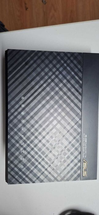 Router Asus DSL-AC68U