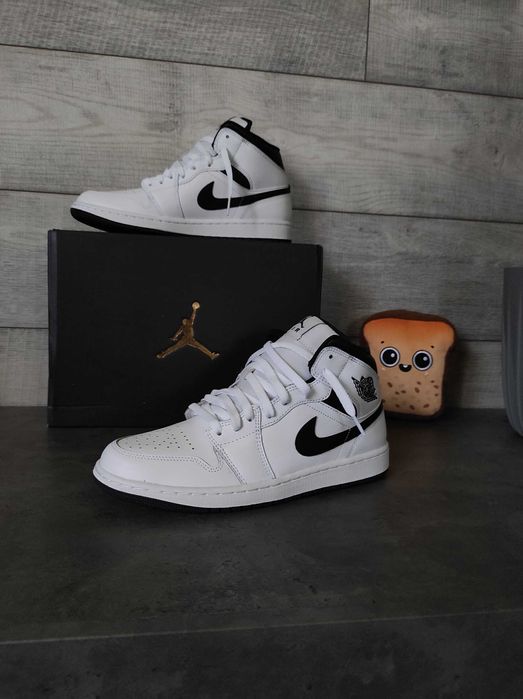 Nike Air Jordan 1 Mid 42,5, 43 44 44,5 45 45,5 Reverse Panda