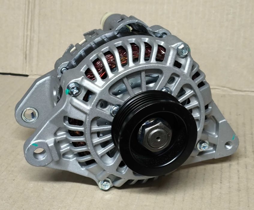 Генератор • Mitsubishi Lancer 9 • 1,6