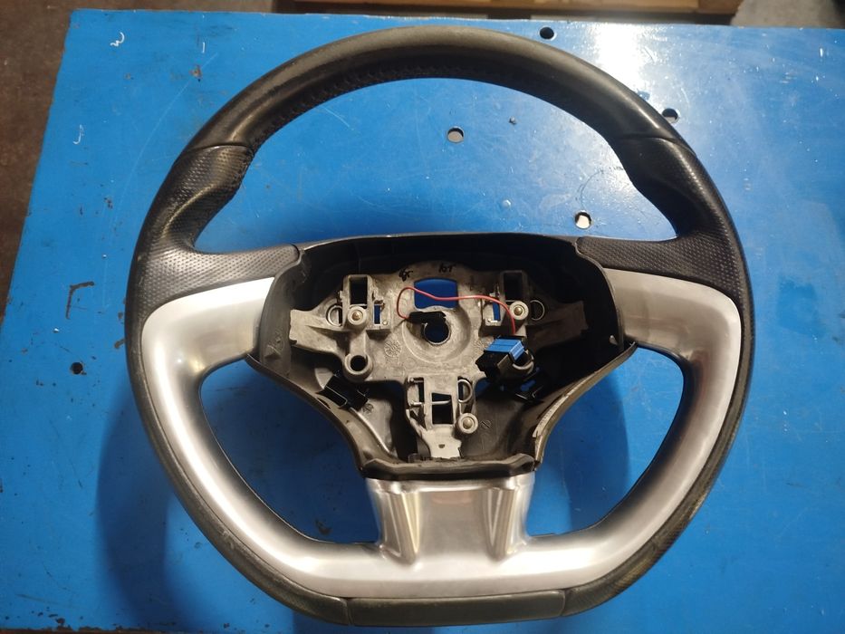 Volante Citroen DS3   968.830.81ZD