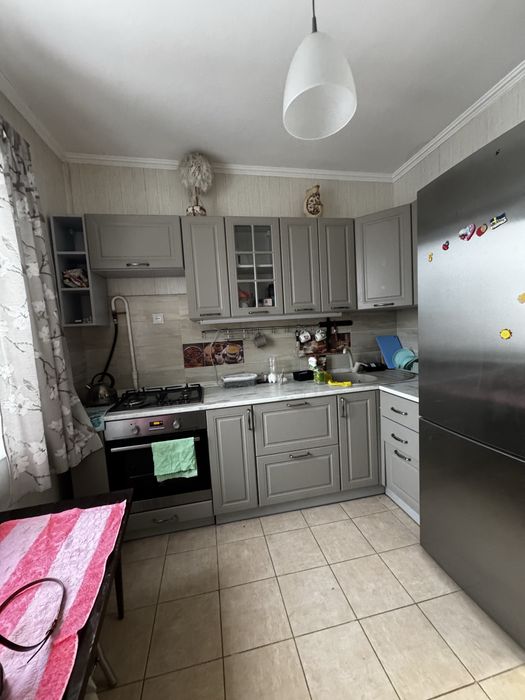 Власник !Продаж  2 к кв. Бажана 7Б. Дарницький р-н, м.Вирлиця