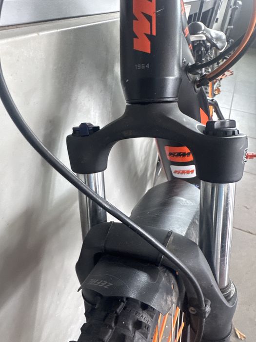 Bicicleta eletrica ktm ( macina)
