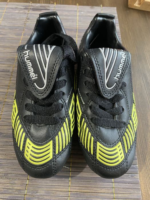 Бутси дитячі 28 розмір