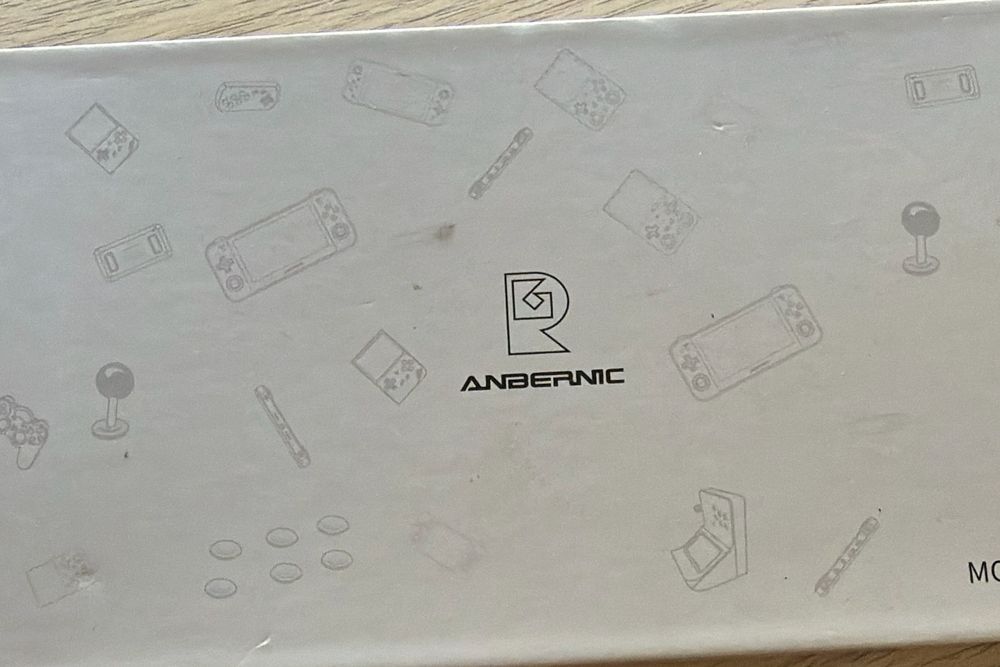 Anbernic RG505 256GB – Excelente estado