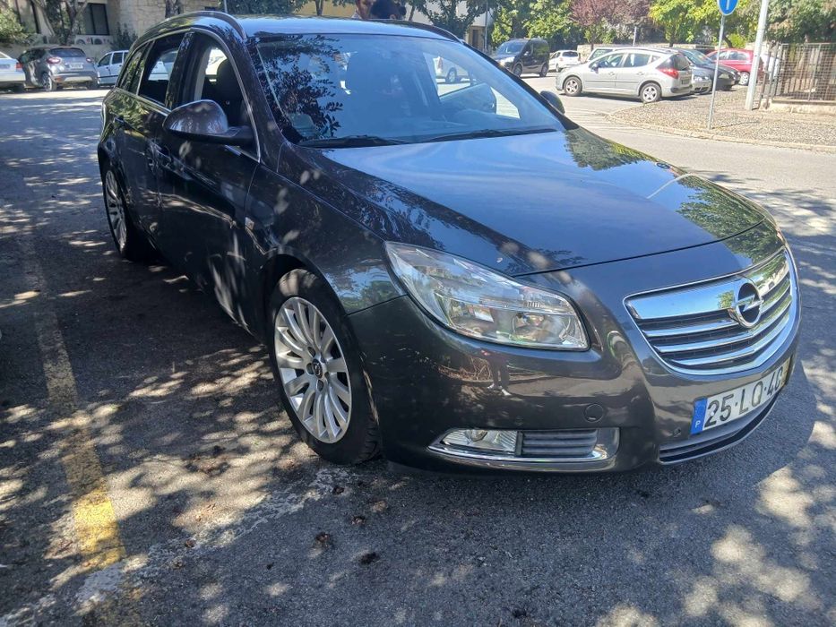 Opel insignia 2.0 Cdti de 2011 aceito retomas.