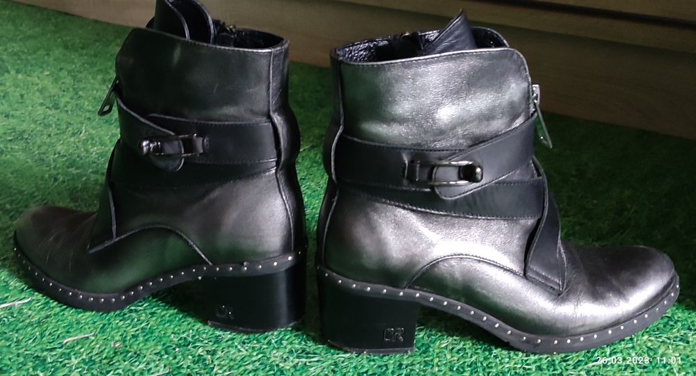 Buty botki Carinii r.37 skóra