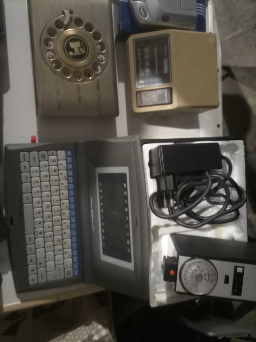 Máquinas fotográficas gravadores rádios antigos