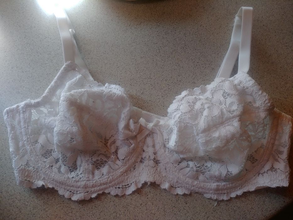 Biustonosz Creem 75C